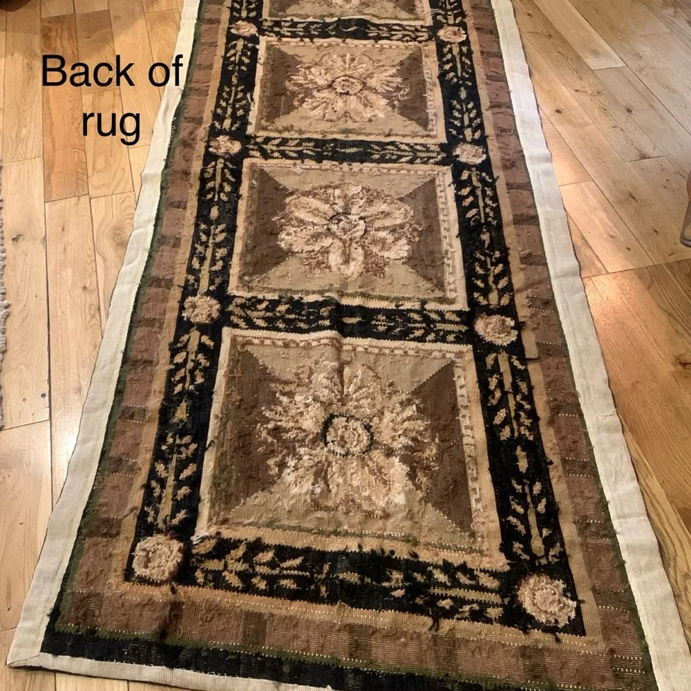 Vintage Tapestry Rug Henri Samuel French Aubusson Needlepoint Medallion Design